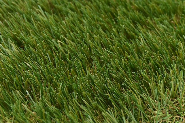 Kunstgras Inermis - Zeer zacht, donkergroen type kunstgras met naturelle uitstraling - Natuurlijk kunstgras